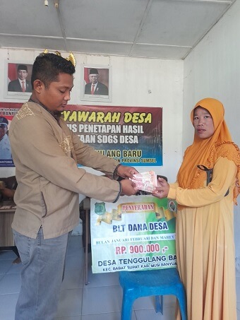 BLT-Dana Desa Perdana Tahun 2023 Desa Tenggulang Baru Sesuai Permenkeu RI Nomor 201 Tahun 2022-13