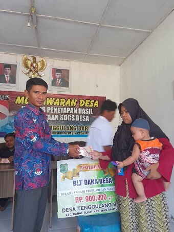 BLT-Dana Desa Perdana Tahun 2023 Desa Tenggulang Baru Sesuai Permenkeu RI Nomor 201 Tahun 2022-5