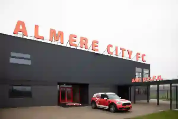 Markas Almere City FC, Klub Baru Thom Haye di Eredivisie  (almerecity.nl)