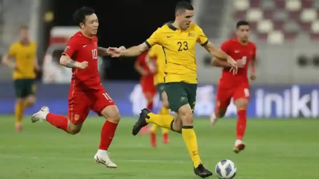 Pertandingan antara Australia vs Bahrain di matchday pertama ronde ketiga Kualifikasi Piala Dunia 2026 zona Asia akan digelar di Stadion Robina pada Kamis 5 September 2024 pukul 17.10 WIB.