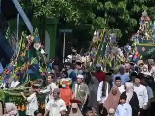 Hikmah dan Keutamaan Merayakan Maulid Nabi Muhammad SAW