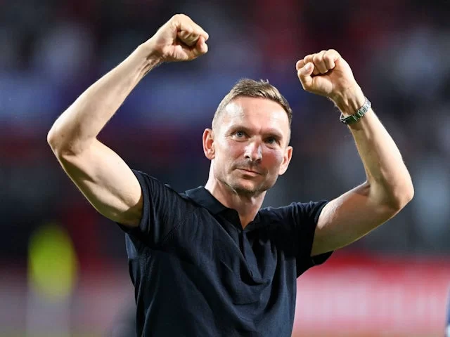 Pelatih kepala Red Bull Salzburg Pep Lijnders pada 13 Agustus 2024. (c) Imago