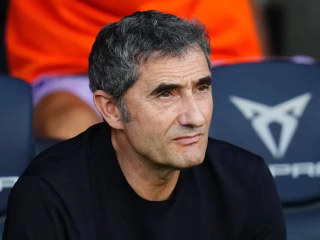 Pelatih kepala Athletic Bilbao Ernesto Valverde pada 24 Agustus 2024. (c) Imago