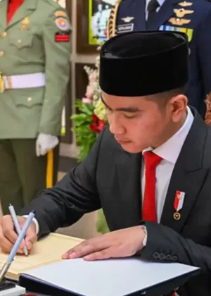 Gibran Jadi Plt Presiden 16 Hari selama Prabowo Lawatan Keluar Negeri