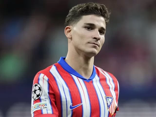 Penyerang Atletico Madrid Julian Alvarez pada 19 September 2024 (c) IMAGO/sportsmole