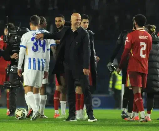 Manajer Liverpool, Arne Slot setelah pertandingan melawan Brighton & Hove Albion di Stadion Amex, pada Rabu 30 November 2024. Foto: IMAGO / Colorsport