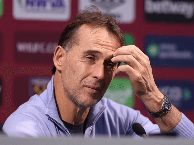 Manajer West Ham United Julen Lopetegui saat konferensi pers pada 30 November 2024 (c) IMAGO