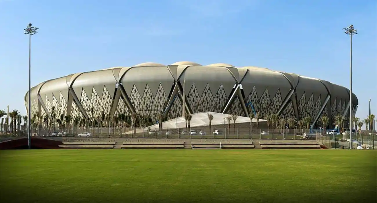 King Abdullah Sports City Stadium tampak dari luar (c) Fifauteam.com