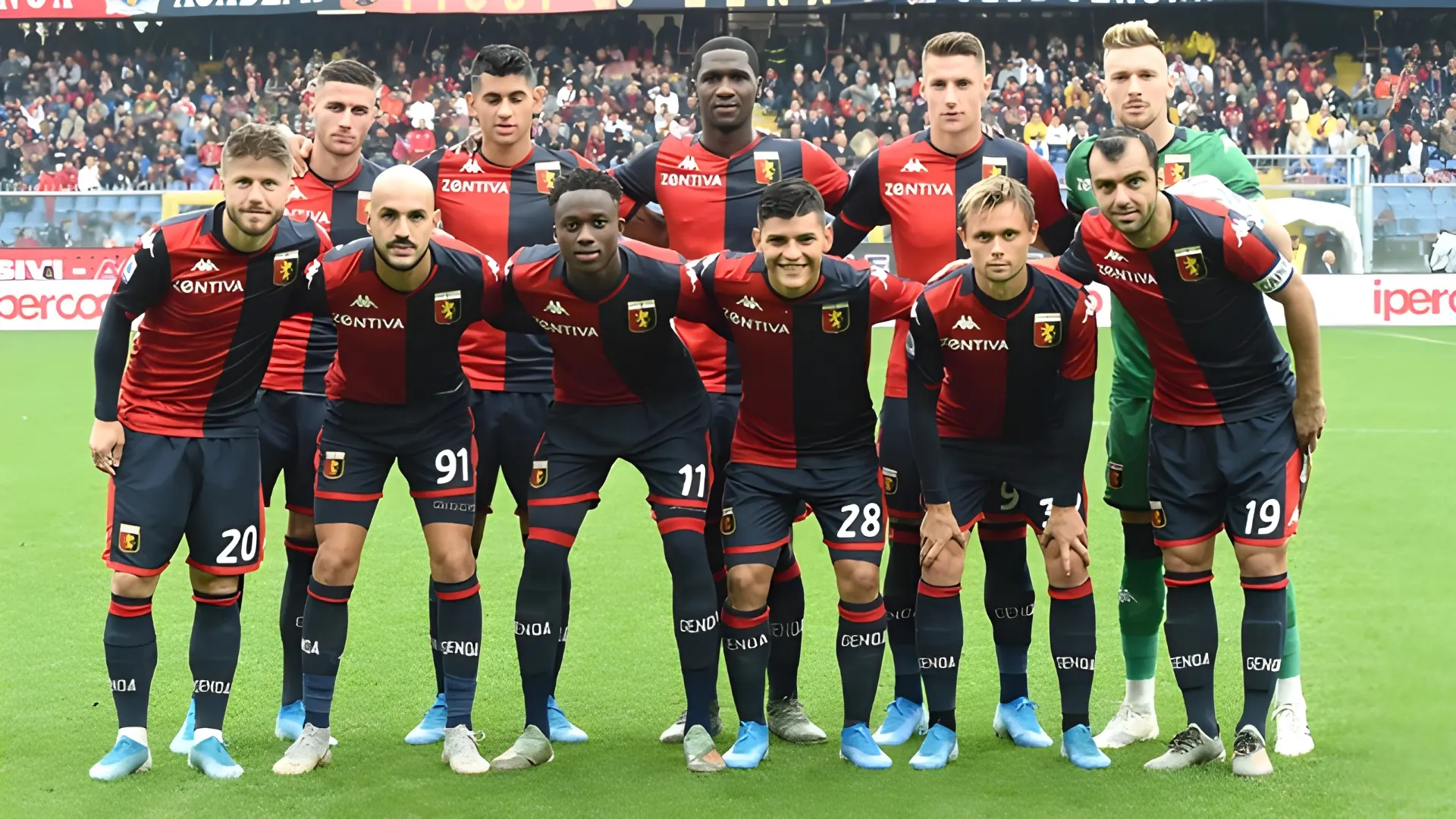 Squad Genoa 2024/2025 (c) GettyImages/worldfootball.net