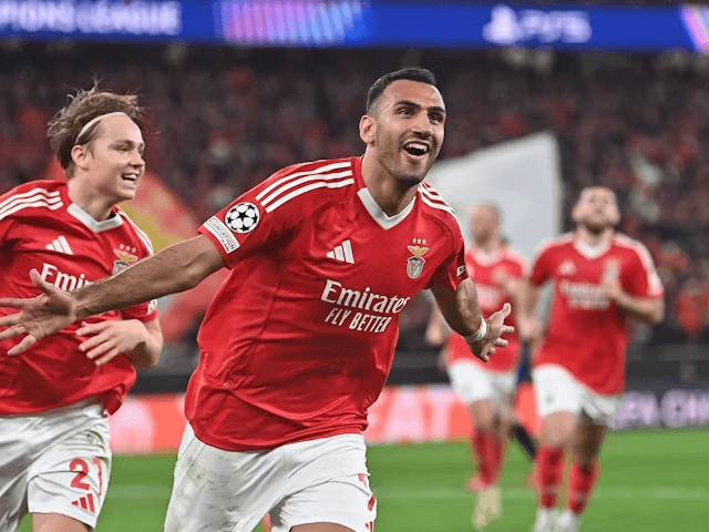 Pemain Benfica Vangelis Pavlidis merayakan golnya pada 21 Januari 2025 (c) Imago