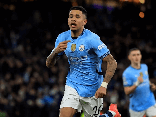Savinho merayakan golnya untuk Manchester City pada 29 Januari 2025 (c) Imago