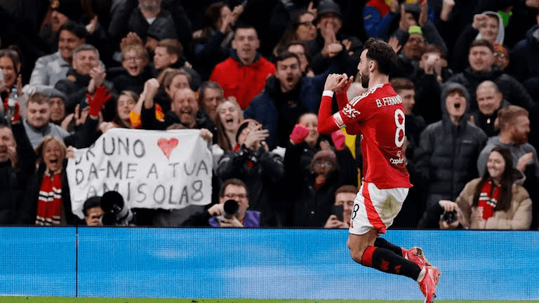 Selebrasi gol Bruno Fernandes dari Manchester United pada menit ke 71 pada Piala FA 2 Maret 2025