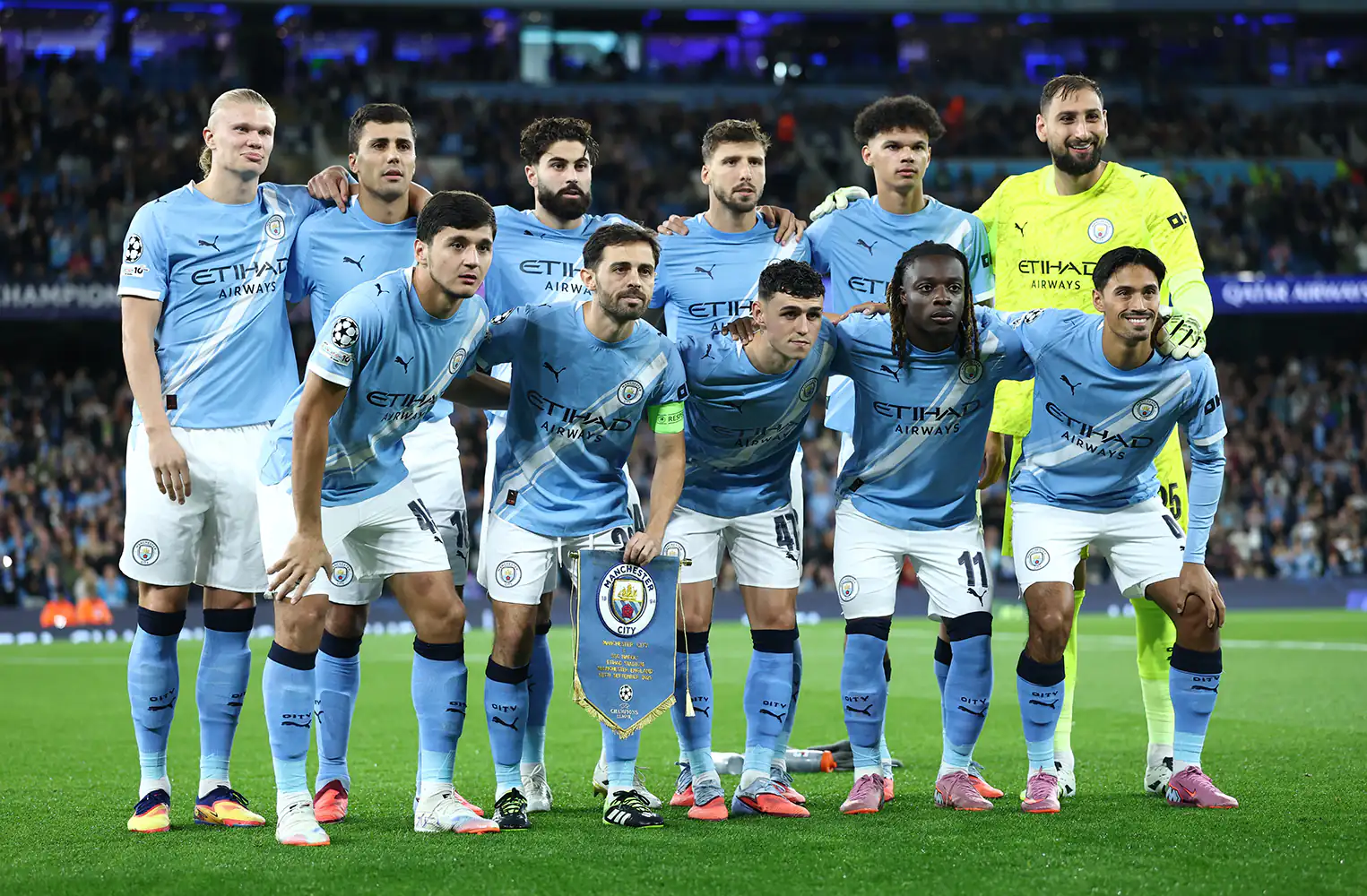 Squad Manchester City 2025-2026 (c) @City_Xtra
