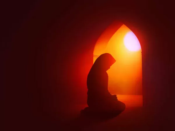 Iman Tertinggi Meyakini Allah Selalu Bersama Kita