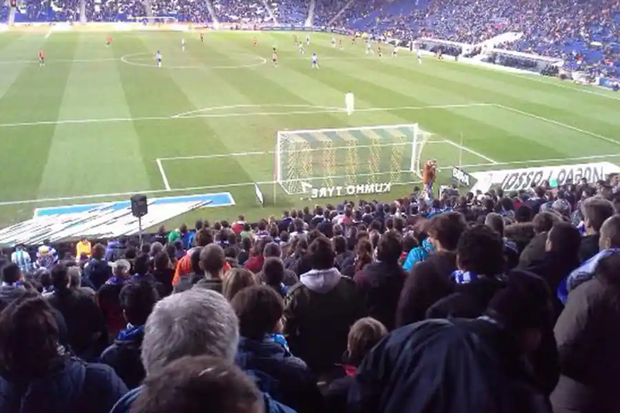 Stadion Cornella di atas tribun (a) Tripadvisor