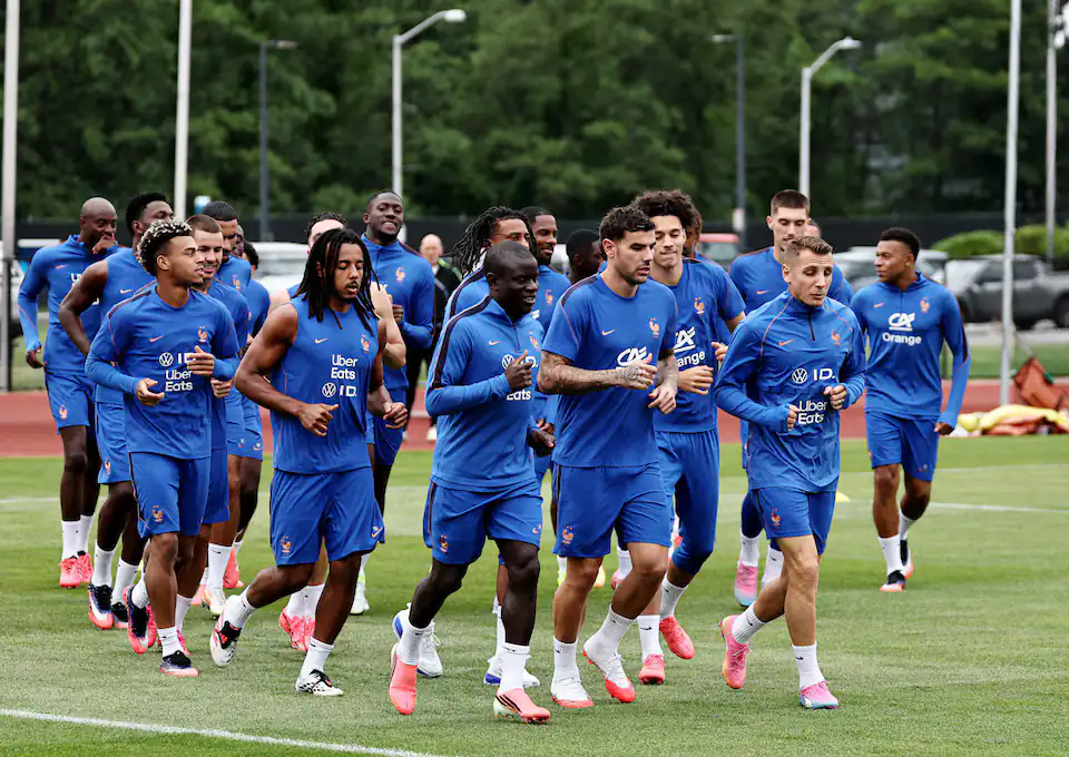 Para pemain Prancis saat latihan di Universitas Bentley, Waltham, Massachusetts, AS - 6 Juli 2026. (IMAGN IMAGES via Reuters/Winslow Townson)