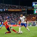 Prediksi Prancis vs Spanyol di Semifinal Piala Dunia 2026 (Gemini Generated Image)